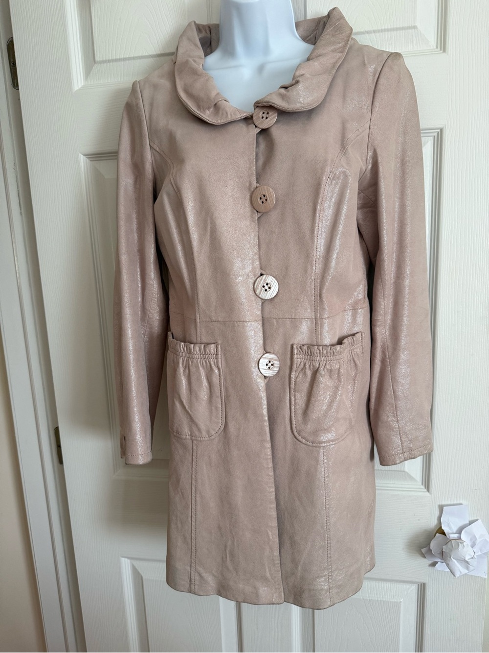SUB-R EUROPEAN GLITTER LEATHER LIGHT COAT, SIZE 38/ US 6